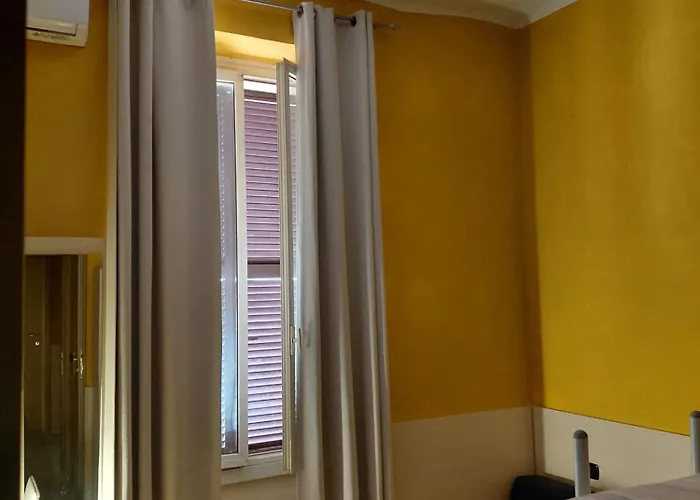 Guest House Hola Roma