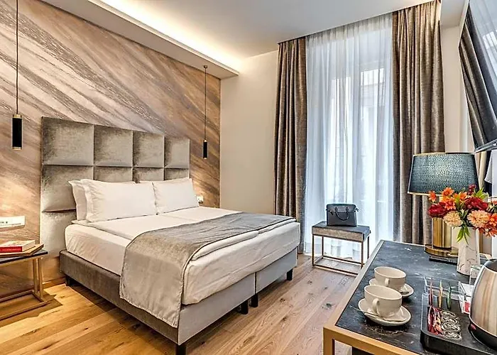 Hotel Goldoni 47 Roma