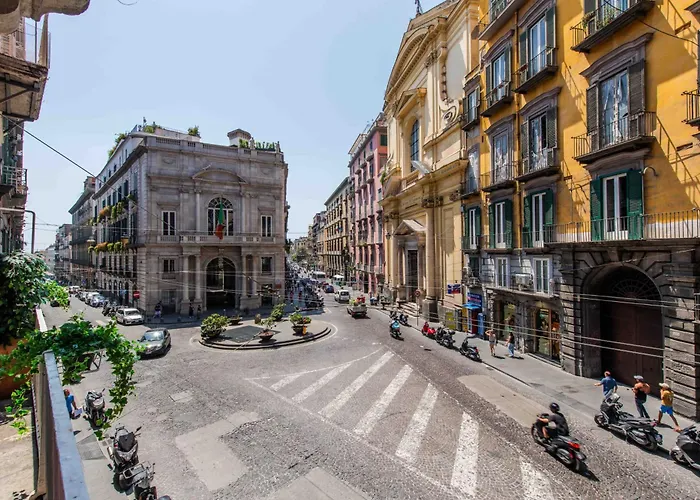 Toledo 16 Luxury Suites Napoli