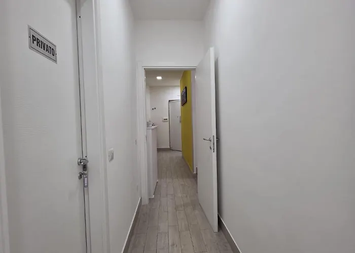 New Era Rooms Napoli