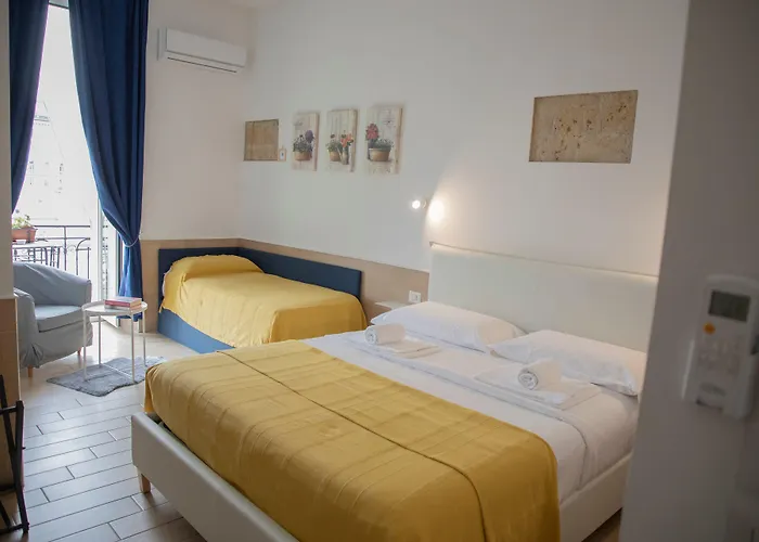 H22 Hotel Napoli