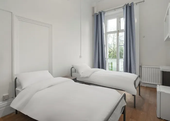 Ostello Holland House Londra