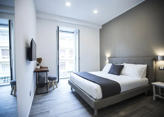 GB Central Station Napoli