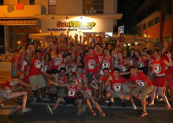 Sunflower Beach Backpacker Hostel & Bar Rimini