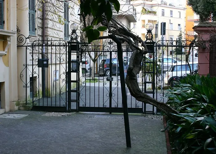 Hotel Andenis Luxury House Roma