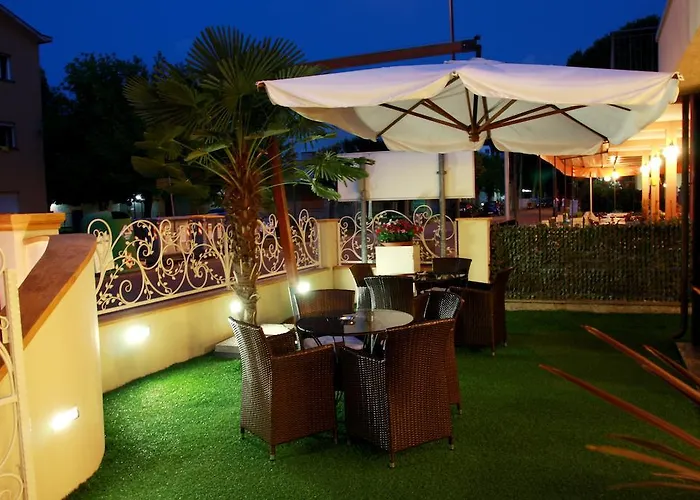 Hotel Monica Tragliata