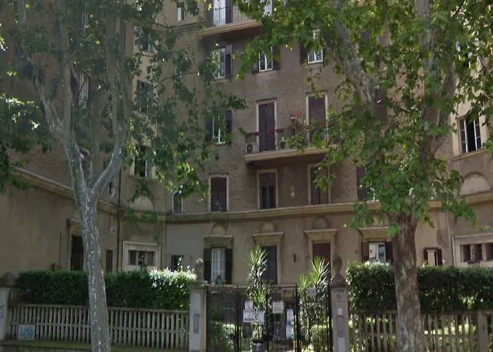 Giuly Guesthouse Roma