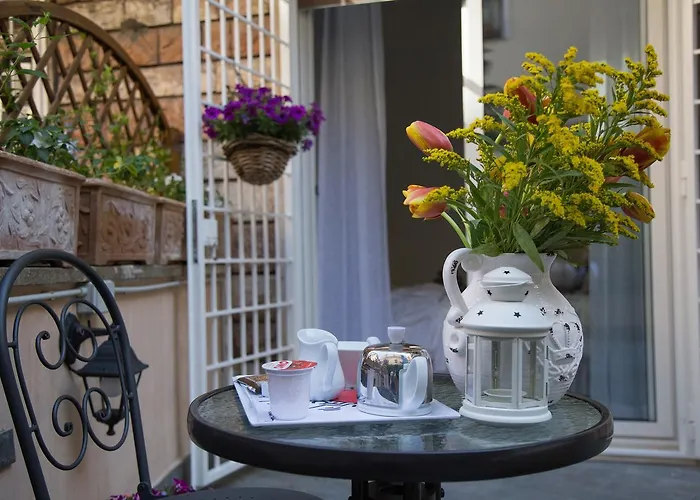 Hotel EconomiciLa Piazzetta Delle Regine