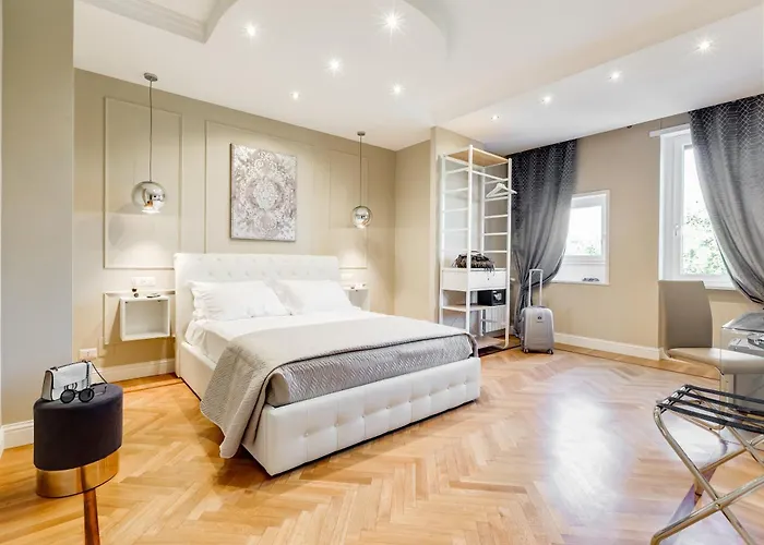 Mellini Palace Suites By Premium Suites Collection Roma