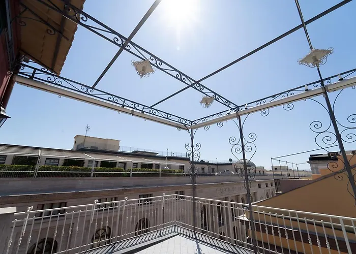 Hotel EconomiciHg Boutique Toledo, Napoli Centro, By Clapa Group